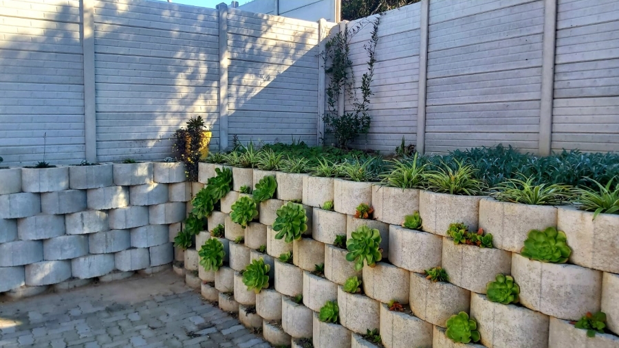 4 Bedroom Property for Sale in Tergniet Western Cape
